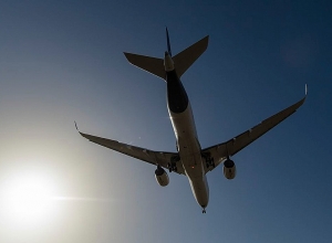 Самолёт, летевший из Еревана Москву, совершил незапланированную посадку в Самаре