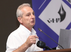 Если они пытаются достичь политических целей в короткие сроки, то расчет неверен: Ара Казарян