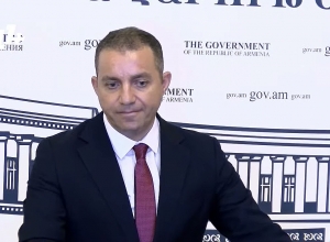 Քերոբյանը` Փաշինյանի` գերիների վերադարձի թեմայով լռելու մասին