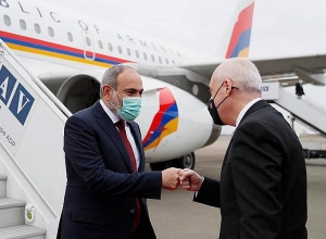 Никол Пашинян прибыл в Тбилиси