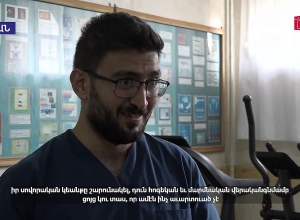 Сирийский врач армянского происхождения вернулся на родину и лечит раненых военнослужащих