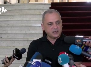 Վարչապետի մանր վրեժխնդրությունն է․ Վահե Հակոբյանի ճեպազրույցը. ՈՒՂԻՂ