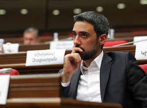 Прокурор сказал, как вы отклоните наше ходатайство? Если вы отклоните, мы придём и выясним, как такое случилось