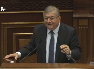 Мое мнение о Манвеле Григоряне осталось прежним: Гагик Джангирян