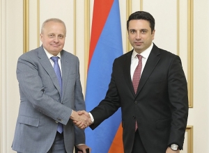 Ален Симонян принял посла РФ в Армении Сергея Копыркина