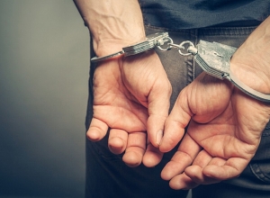 Арестован сразу после получения взятки: Криминальная полиция раскрыла преступление