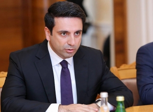 Ален Симонян наградил сенатора США Эдварда Марки, членов Палаты представителей