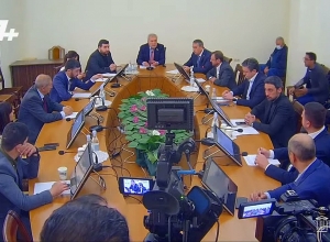 Սյունիք գնացել էիք նկարվելո՞ւ, թե՞ իրավիճակին ծանոթանալու համար․ Գեղամ Մանուկյանը՝ ՔՊ-ին