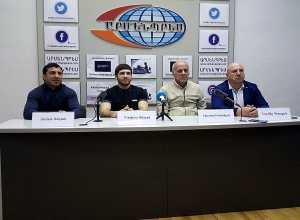 Փառք ու պատիվ մեր մարզիչներին. Ռոման Ամոյանը՝ իր զարմիկի չեմպիոն դառնալու մասին