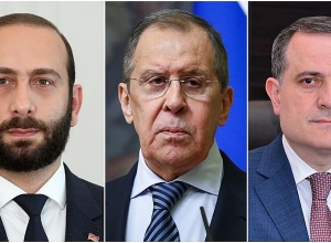 Главы МИД Армении, России и Азербайджана встретились