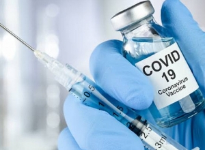 На данный момент проведено 588.385 вакцинаций