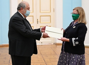 Իռլանդիան շահագրգռված է բարեկամ Հայաստանի հետ համագործակցության խորացմամբ․նորանշանակ դեսպան