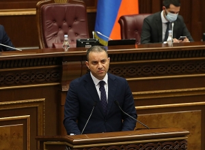 Պատերազմի ժամանակ պայուսակումս մի գիրք կար․ Քերոբյան