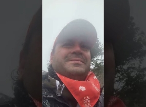 Мгер Армения продолжает шагать