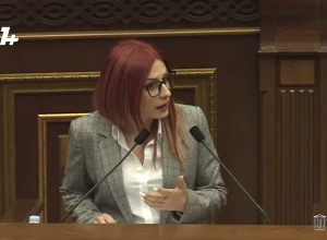 Г-н Торосян, будучи атеистом, не учите христиан: мы хорошо помним Ваши заявления