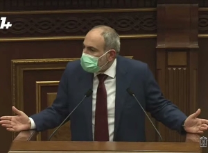 Почему вы собираете бутылки с наших столов, боитесь? Кюрегян - Пашиняну