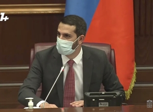 Объявляю замечание Рипсиме Стамбулян за оскорбление Цовинар Варданян