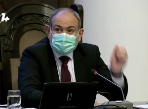 Пастбища не используются, дорог нет: Никол Пашинян