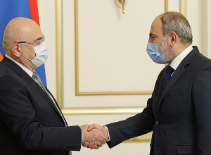 Նիկոլ Փաշինյանը հանդիպել է Վրաստանի ՍԴ նախագահի հետ