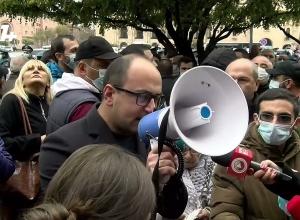 Նիկոլ, չես մարսելու․ մտքովդ չանցնի երեկվա հիմարությանդ համար հրաժարվես հաշվետու լինել․ Մամիջանյան