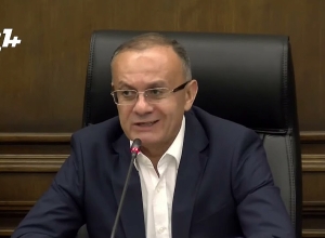 Дорога Ереван-Горис находится под азербайджанским контролем: Оганян