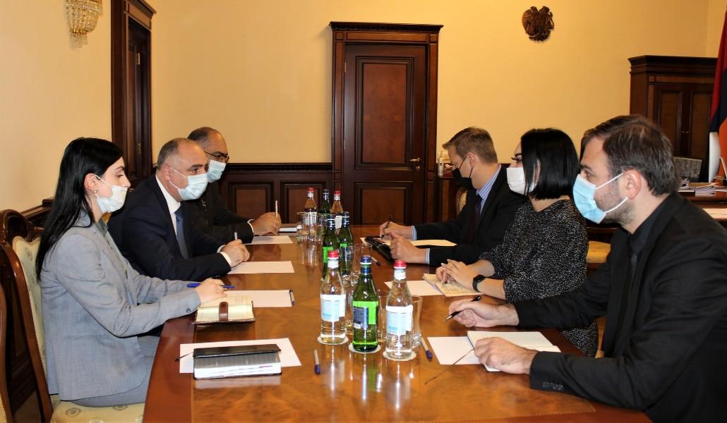 ՍԱսուն