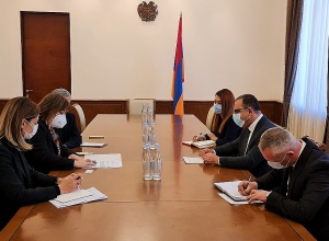 Ֆինանսների նախարարը հանդիպել է ՄԱԿ-ի Զարգացման ծրագրի մշտական ներկայացուցիչ Նաթիա Նացվլիշվիլիին