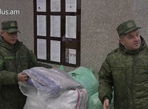 Российские миротворцы передали 1 тонну гуманитарного груза в республиканский медицинский центр в Нагорном Карабахе