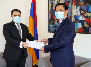 Կամբոջիայի Թագավորության դեսպանն իր հավատարմագրերի պատճենն է հանձնել ՀՀ ԱԳ նախարարի տեղակալին