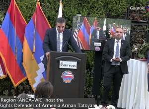 ԱՄՆ-ում մրցանակ են տվել Արման Թաթոյանին.ներկա էր նաեւ Պարգեւ սրբազանը