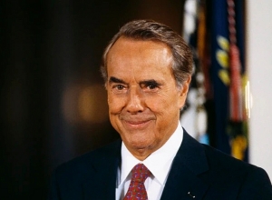 Армен Саркисян направил соболезнование в связи с кончиной бывшего сенатора США Роберта Доула