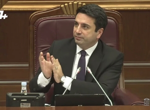 Ален Симонян объявил замечание Трдату Саркисяну