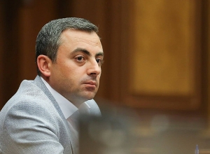 Брифинг Ишхана Сагателяна: ПРЯМОЙ ЭФИР