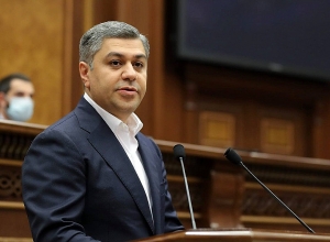 Փաշինյանը բանակցային գործընթացի տարրերը մեկնաբանում է շատ ավելի հօգուտ Ադրբեջանի, քան երբևէ այն մեկնաբանել են նույնիսկ ադրբեջանցիները․ Վանեցյան