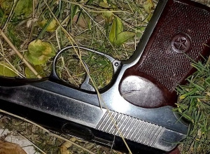 Ոստիկանները գիշերային ծառայության ժամանակ Մակարով ատրճանակ են հայտնաբերել