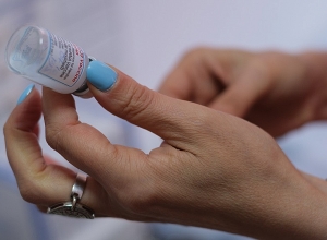 Более полумиллиона человек получили второй компонент вакцины: новые данные МЗ