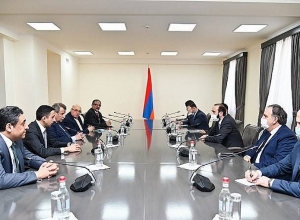 А. Мирзоян встретился с главой Высшего президентского комитета по делам церквей Палестины