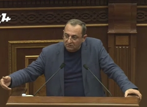 Я не хочу опускаться до уровня Ваагна Алексаняна, однако обращусь к сказанному им: Минасян