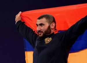 Симон Мартиросян завоевал бронзовую медаль на Чемпионата мира по тяжёлой атлетике