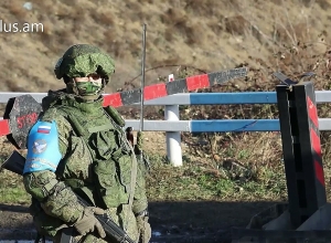 Խաղաղապահները 1 օրում ապահովել են ավելի քան 400 մեքենաների անվտանգ անցումը դեպի ԼՂ