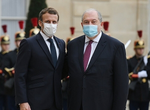 Армен Саркисян поздравил Эммануэля Макрона