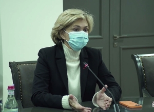 Глава МИД РА принял председателя совета региона Иль-де-Франс