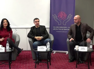 Նաիրա Զոհրաբյանը չարյաց փոքրագույնն է, համեմատած քաղաքական կերպարների և բառապաշարների․ Աշոտյան