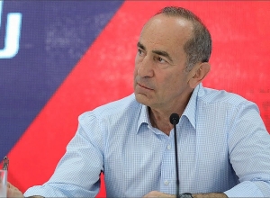 Нельзя требовать от русских, чтобы они были большими армянами, чем мы: Роберт Кочарян