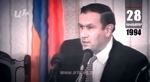 Календарь. 28 января: Левон Тер-Петросян объявил о приостановлении деятельности АРФД, Тигран Нагдалян убит