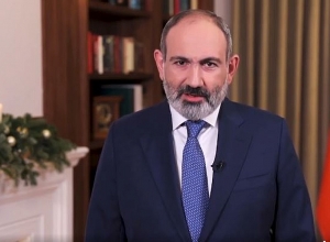 Никол Пашинян поздравляет с Рождеством