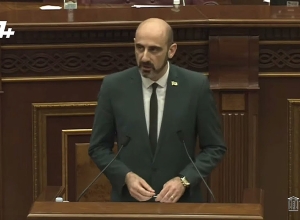 Зейналян гневно отреагировал на, по его мнению, популистское выступление Назаряна