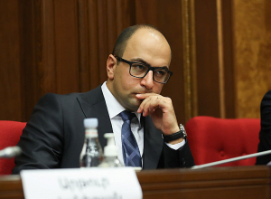 Может, виноват тот, кто представляет нас миру? Айк Мамиджанян