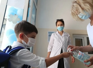 Համընդհանուր հեռավար ուսուցման անցնելու որոշում չկա. ՀՀ ԿԳՄՍ նախարարություն