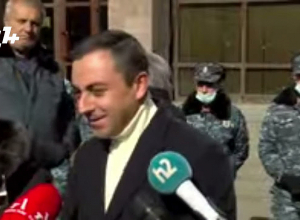 Երկրից դուրս կատու են դառնում․ բոլոր ապօրինությունների համար պատասխան պիտի տան․ Սաղաթելյան